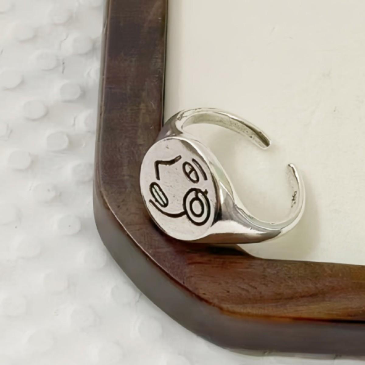 Abstract Face Open Ring: Creative & Unique Design