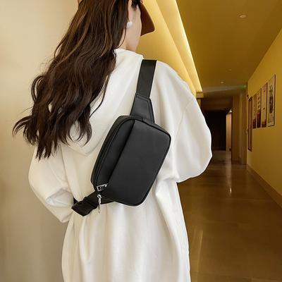 Sac grande capacité sac femme sac à bandoulière décontracté petit sac carré sac banane sac de poitrine