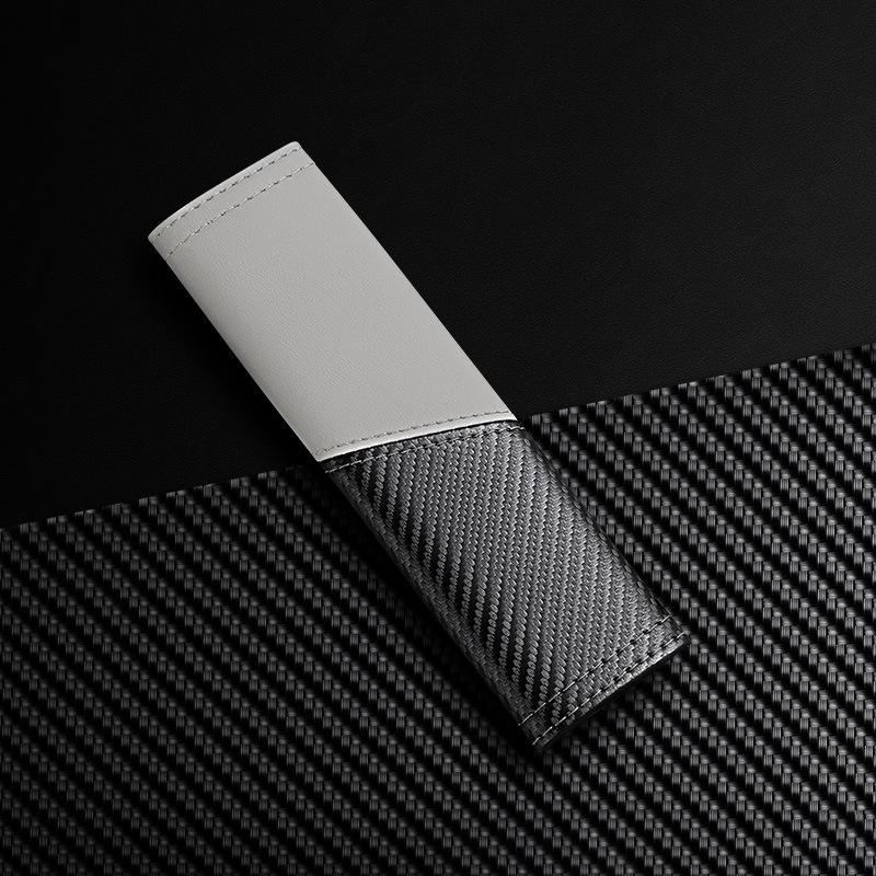 

2 шт. Чехол для ремня безопасности автомобиля, наплечная накладка из углеродного волокна, износостойкий нескользящий чехол для ремня безопасности, аксессуары для салона автомобиля