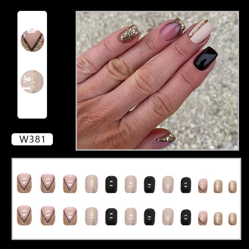 European And American Wind Bursts, Nail Art Is Sweet And Cool, Leopard Print Is Fresh, Lake Blue Is Naturally Sweet, And Nail Pads Are Worn.