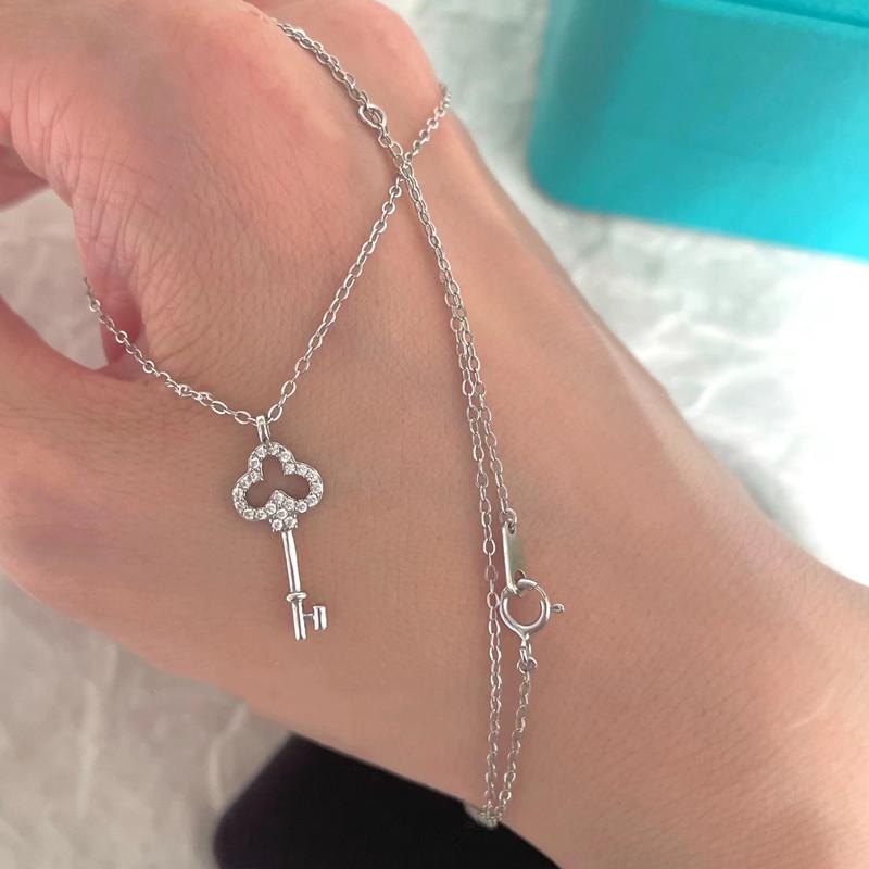 

Ожерелье-ключ из стерлингового серебра S925 пробы для женщин, легкая роскошная цепочка на ключицу из высококачественного бриллиантового дизайна для свитера на осень/зиму 925