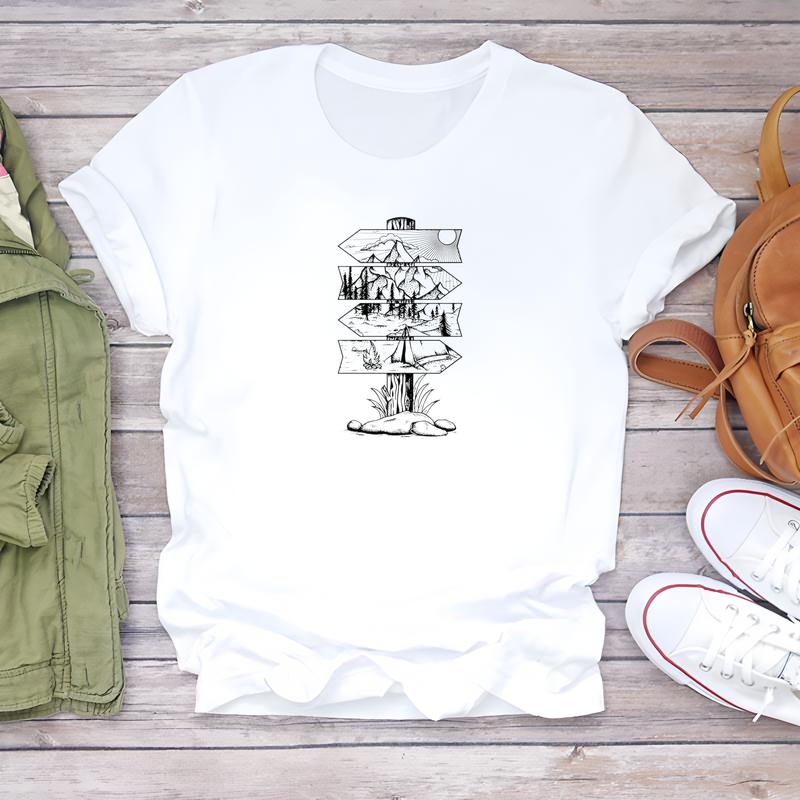 Cute printed women's T-shirt, short-sleeve summer style, perfect for daily trendy fashion wear.