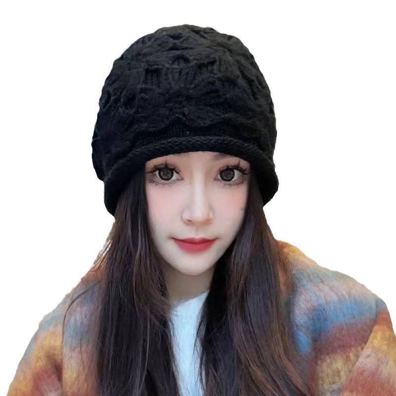 Wool hat female warm face small autumn and winter new handmade crochet foreign style fashion hollow flower knitted hat
