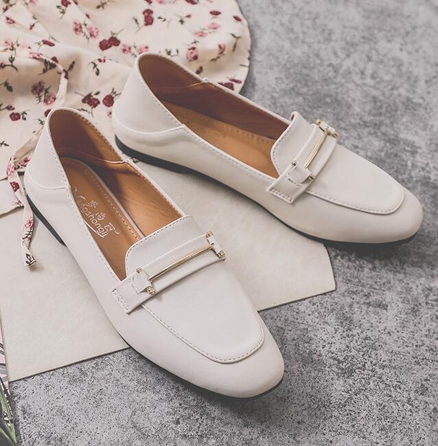 

Модная обувь с квадратным носком, на мягкой подошве, женские комфортные мокасины, однотонные, с металлической пряжкой, кожаные слипоны, мюли, дизайнерские, 2 способа носки, с ремешком на пятке, шлепанцы 4.5 абрикосовый