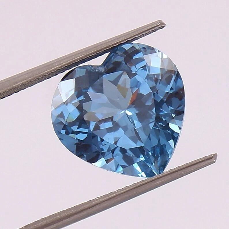Natural Flawless Blue Aquamarine 12 Ct Heart Shape Loose Gemstone
