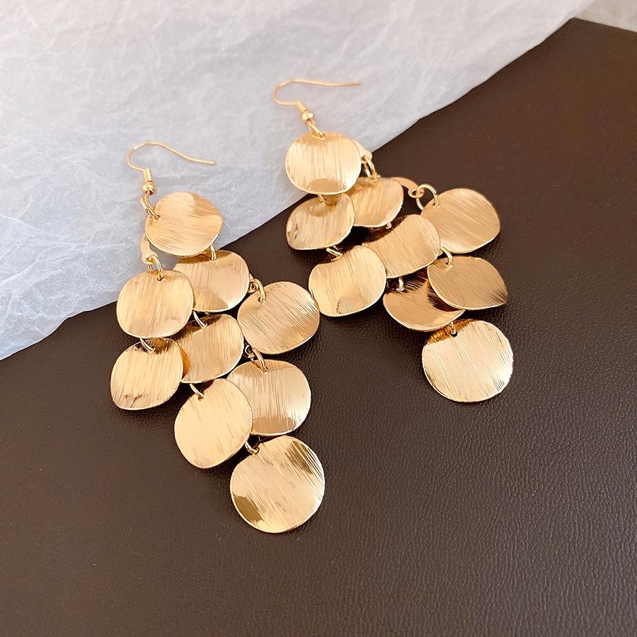 European and American round geometric fringed ear hook retro simple fashion earrings light luxury high sense earrings design sense
