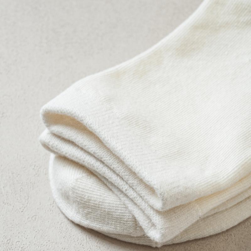 Monfoot Women S baSic Mid Calf SockS White