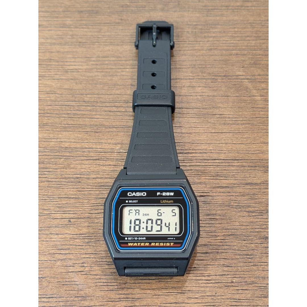 Used [Good Condition / Working Item] CASIO F-28W Out of Print Retro Vintage Chipukashi