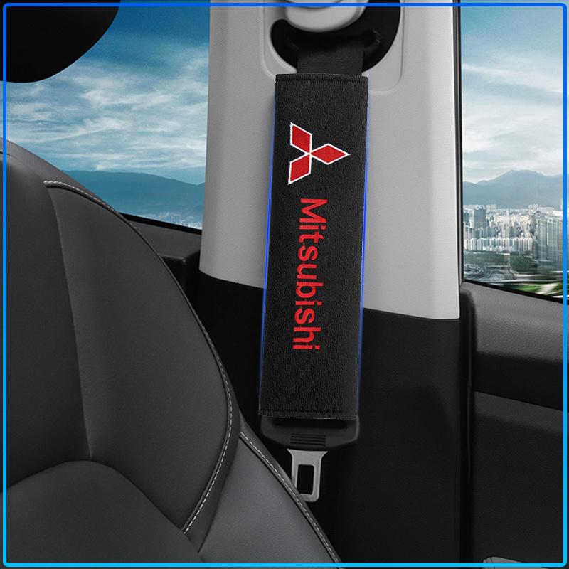 2Pcs Car Safety Belt Shoulder Cover Pad Plush Seat Belt Shoulder For Mitsubishi Lancer Lancer ASX Outlander 2 3 Pajero Mirage Exzos Pajero 4