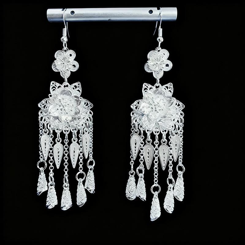 Ethnic style earrings Alloy silver-plated Miao ethnic minority Dong Yi earrings Earrings