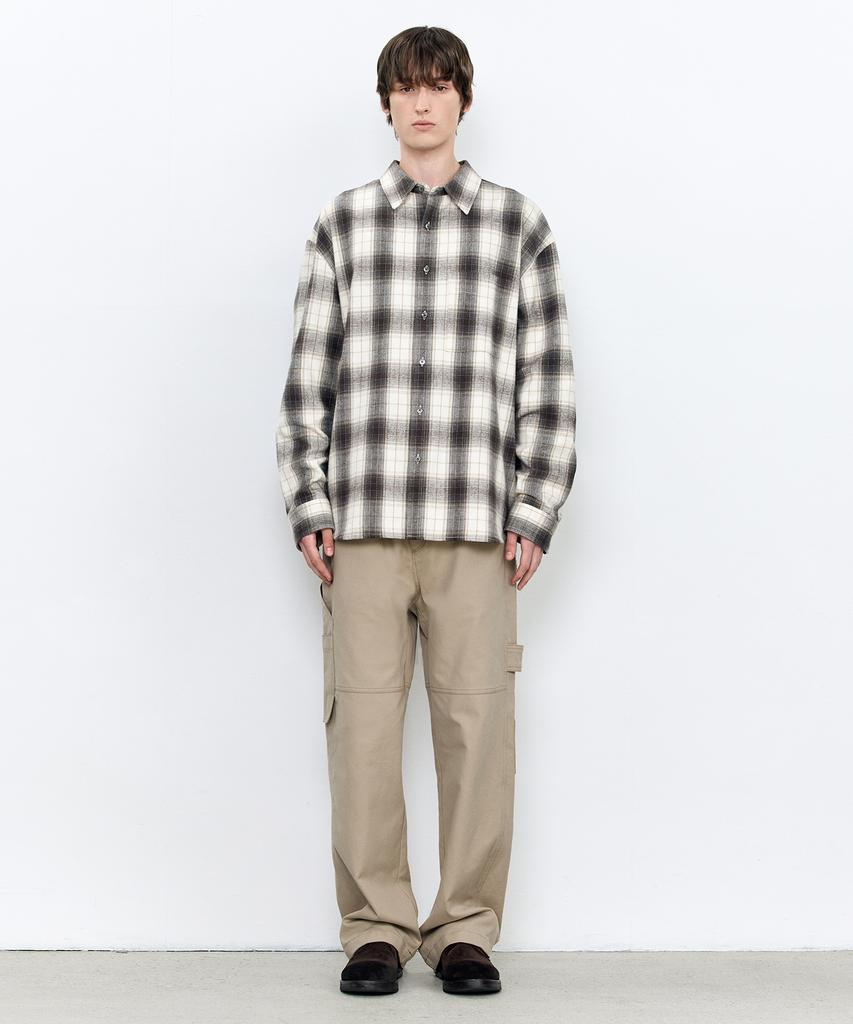 Insilence Broken Twill Work Pants Beige