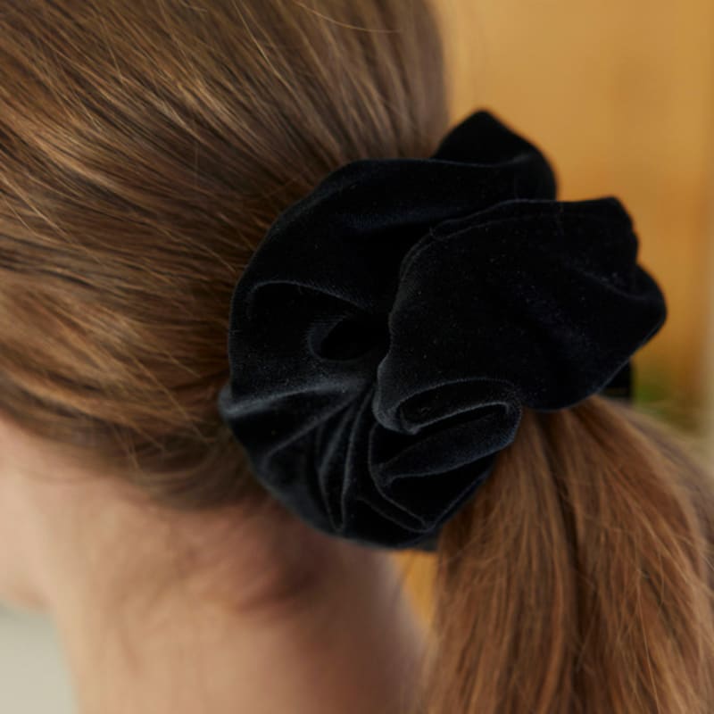 Murmur Velvet Plain Scrunch