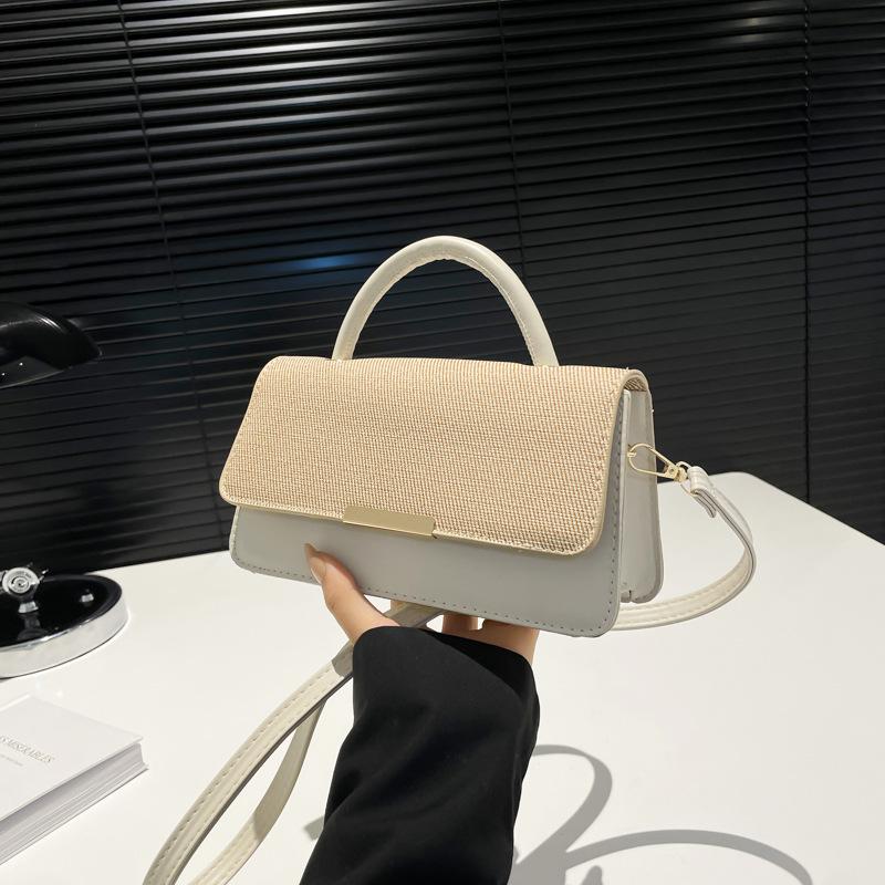 Early spring new handbag niche high-end shoulder messenger bag urban commuting simple versatile leisure bag