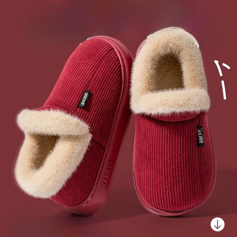 Baumwollschuhe, Taschen und Warme Plüsch-Hausschuhe für drinnen