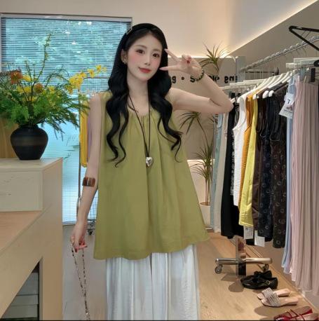 Korean age-reducing design sense sleeveless shirt women's 1116 summer new loose and thin top versatile outside
