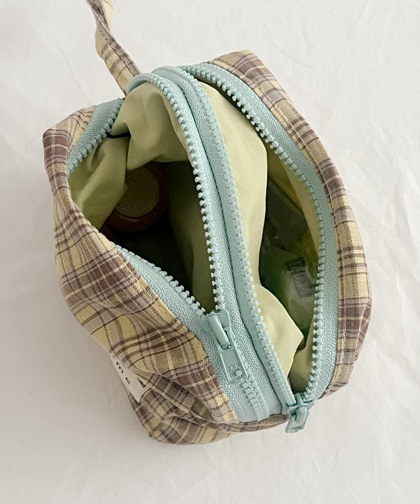 Nuaname Dual Zipper Checkered Pouch François