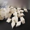 Professional Makeup Artist-Recommended Disposable Cotton Makeup Pads - 100 Triangular White Sponge Puffs for Dry and Wet Use.