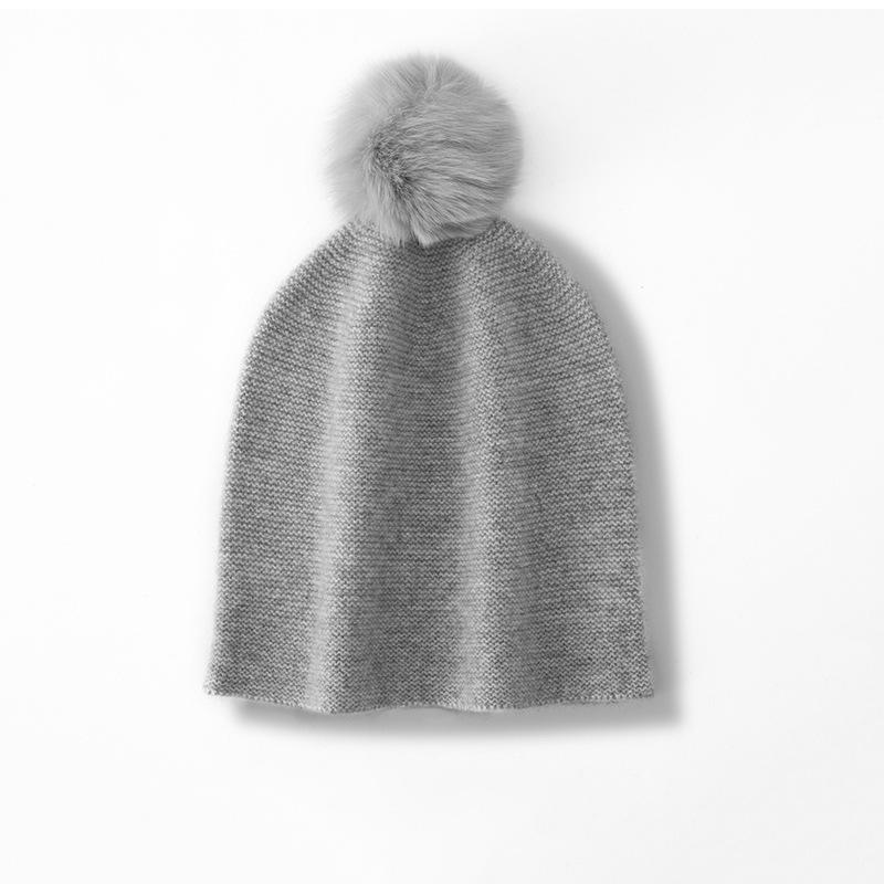 Cashmere Autumn and Winter New Women's High End Solid Color Corrugated Fur Ball Thickened Warm Fashion Knitted Casual Hat