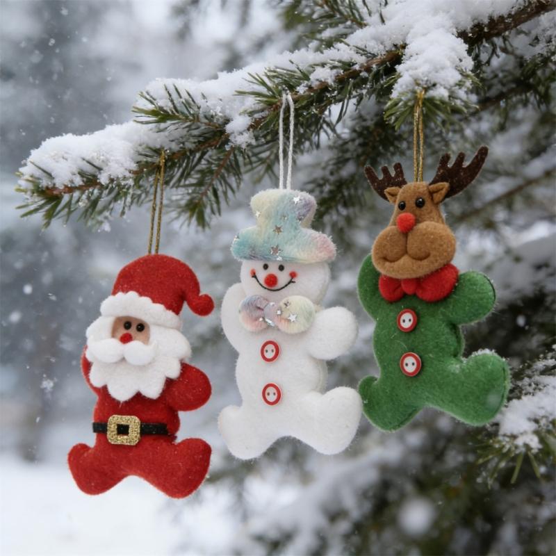 Christmas Character Ornament Soft Fabric with Filled Profile, Integrated Loop, and Placement Without Separate Tools