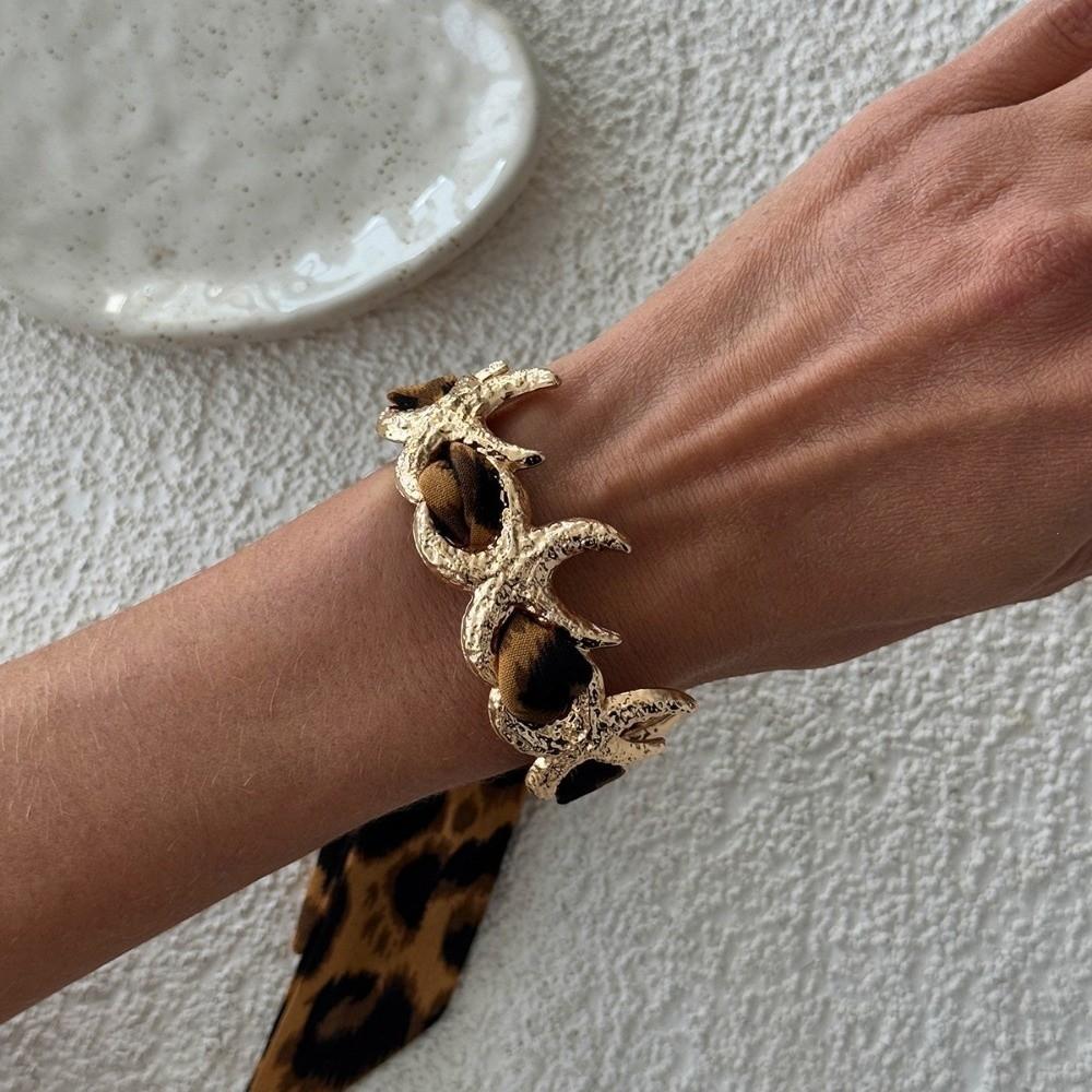 Stippenlint omwikkeld Metaal Breed Armband Luipaardprint Zijden Sjaal Armband Manchet Armband Dames