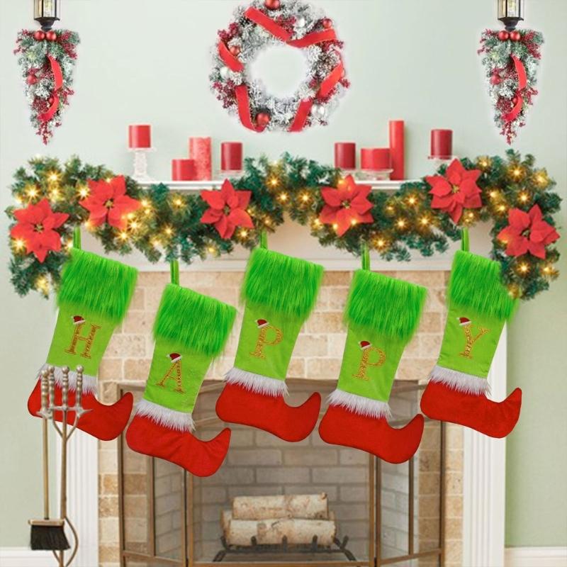 Kerstkousen met letters om op te hangen Leuke Kerstsokken Snoep Cadeauzak Kerstdecoraties Voor Huisfeest