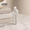Soft Line Sculpture 3D Printed Couple Figurine Husband And Pregnant Wife Embrace Sculpture Romantic One-piece Molded Figurine Lover Statue for Home