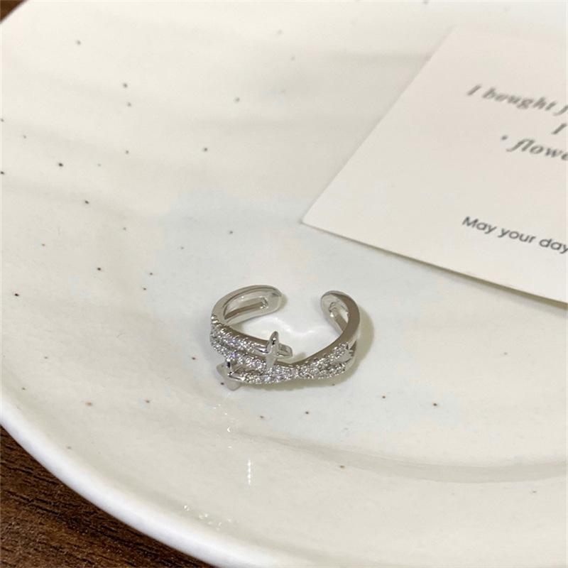 Simple Star Open Ring - Women's Unique Design, Fashionable and Stylish, Adjustable Opening for Index Finger, Lightweight