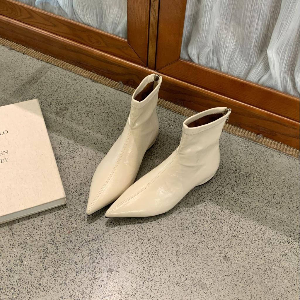 Inner height increase pointed small short boots women's shoes 2025 new spring and autumn winter single boots versatile thin Martin boots