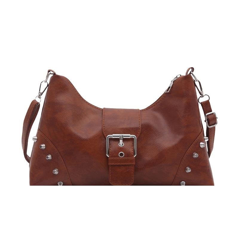 

Large capacity riveted retro bag women s autumn and winter new casual shoulder crossbody bag textured commuter dumpling bag коричневий