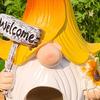 Gnome Statue Bird House Weather-proof Outdoor Garden Yard Hanging Bird House Outside Hummingbird Feeder Decoration