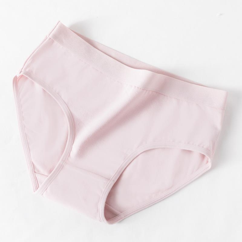 Women's Underwear Seamless One Piece Pure Cotton Crotch Medium Low Waist Solid Color Large Thin  Breathable Cotton Briefs Summer