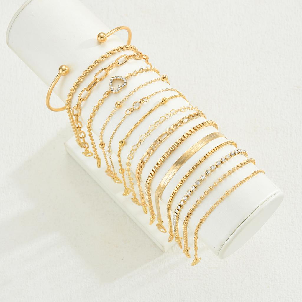 Mode Elegante Hart Zirconia Bedel Armband Sets voor Vrouwen Vintage Minimalistisch Multi-Element Gedraaide Ketting Metalen Armbanden Sieraden