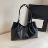 French Style Underarm Bag Large Capacity Solid Tote Bag Fashion PU Leather Shoulder Bag  Travel