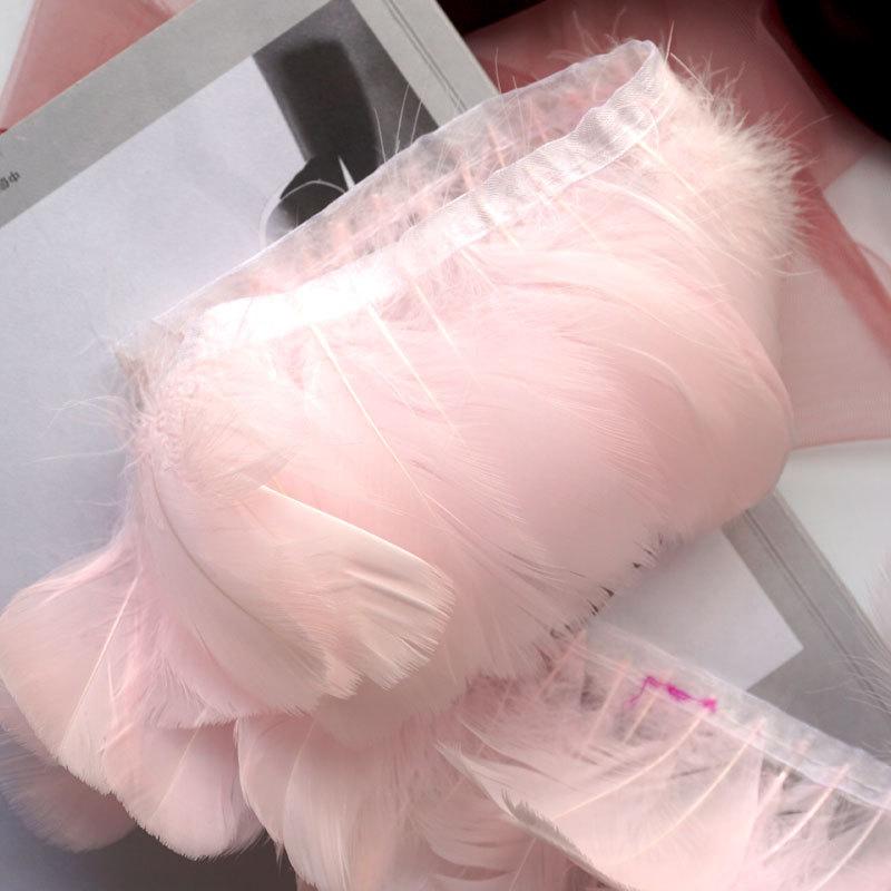 Color Medium Floating Feathers Cloth Edge Goose Feather Cloth Strip Diy Skirt Shawl Performance Clothes Wings Decoration Feather Lamp Material