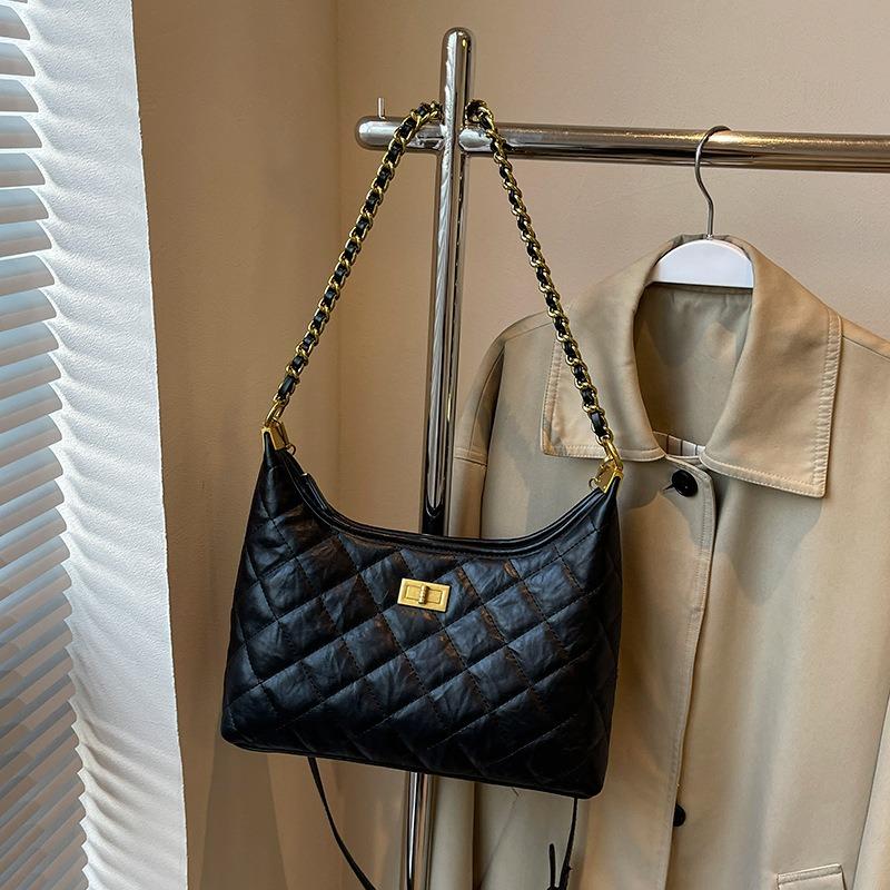 Bag new summer leather women's bag rhombus chain bag temperament advanced sense shoulder messenger bag luggage