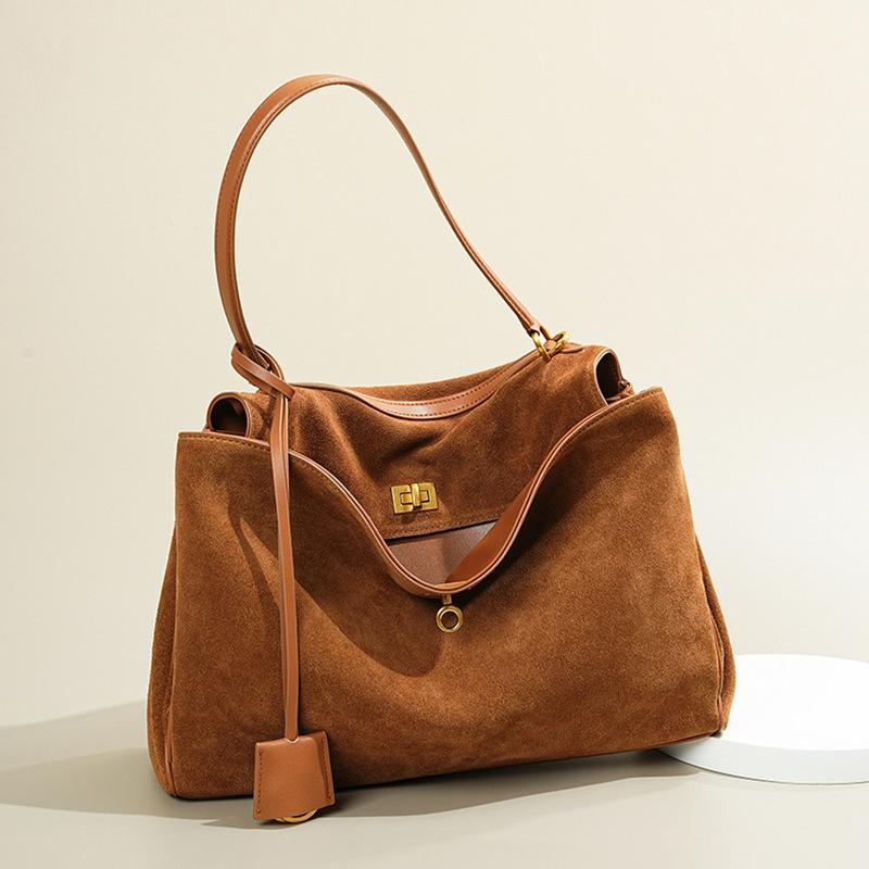 Pendlerkollisjonspute Crossbody Pitot-veske i frostet skinn med stor kapasitet Premium underarmsveske