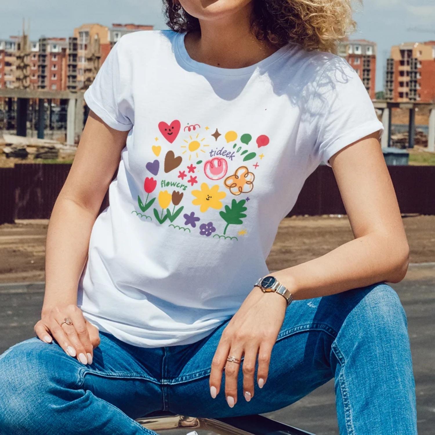 

Summer Womens Short Sleeve CottonTShirtColorfulFlower HeartthemedPrint for Outdoor SummerFunYoungWomen with a Playful Style XXXXXL білий