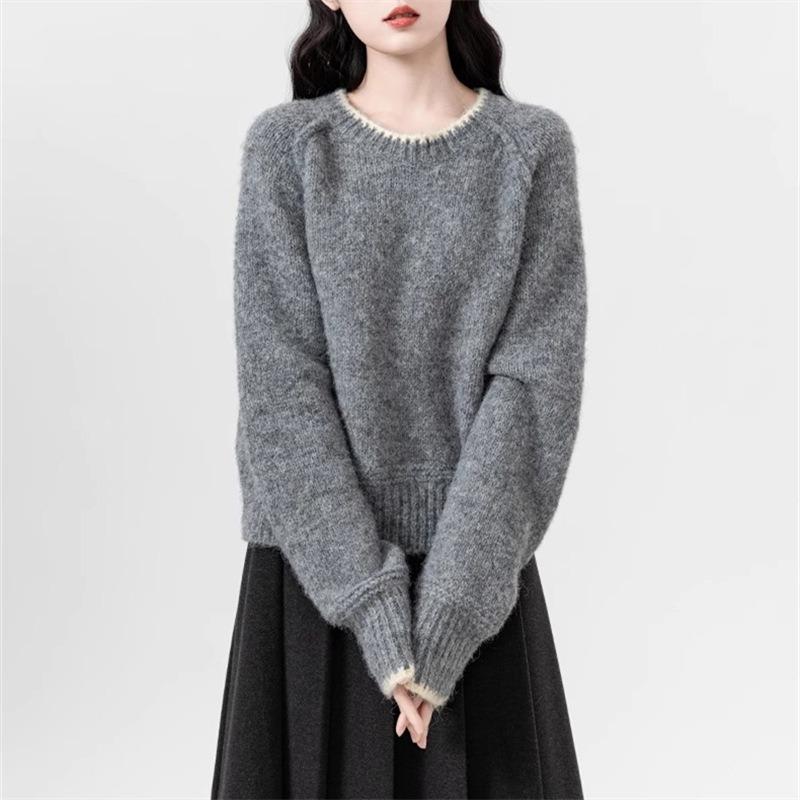 Short solid color crew neck sweater for women's autumn and winter new lazy style versatile knitted sweater inside, small man outside top