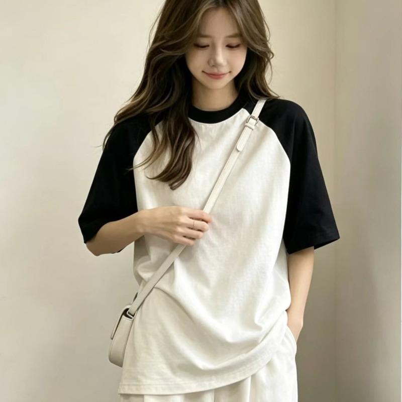Ladies' Black White Contrasting T-shirt Women's Round Neck Short Sleeved Blouse Summer New Korean Loose Versatile Top