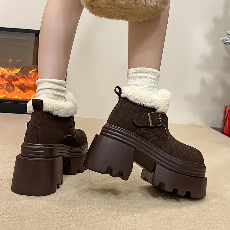 Stivali da Neve Caldi con Plateau di Alta Qualità 10CM per Donna Moda Comfort Peluche Outdoor Scarpe da Donna in Cotone Stivaletti Casual in Scamosciato Botas