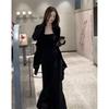 Wear In Early Autumn with the New Fashion Suit of the New Year, Ice Silk Thin Coat Suspender Dress, with a Whole Set of Women