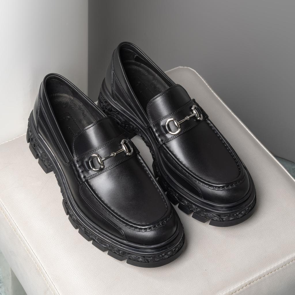 Men's Cowhide Leather Business Shoes with Thick Sole