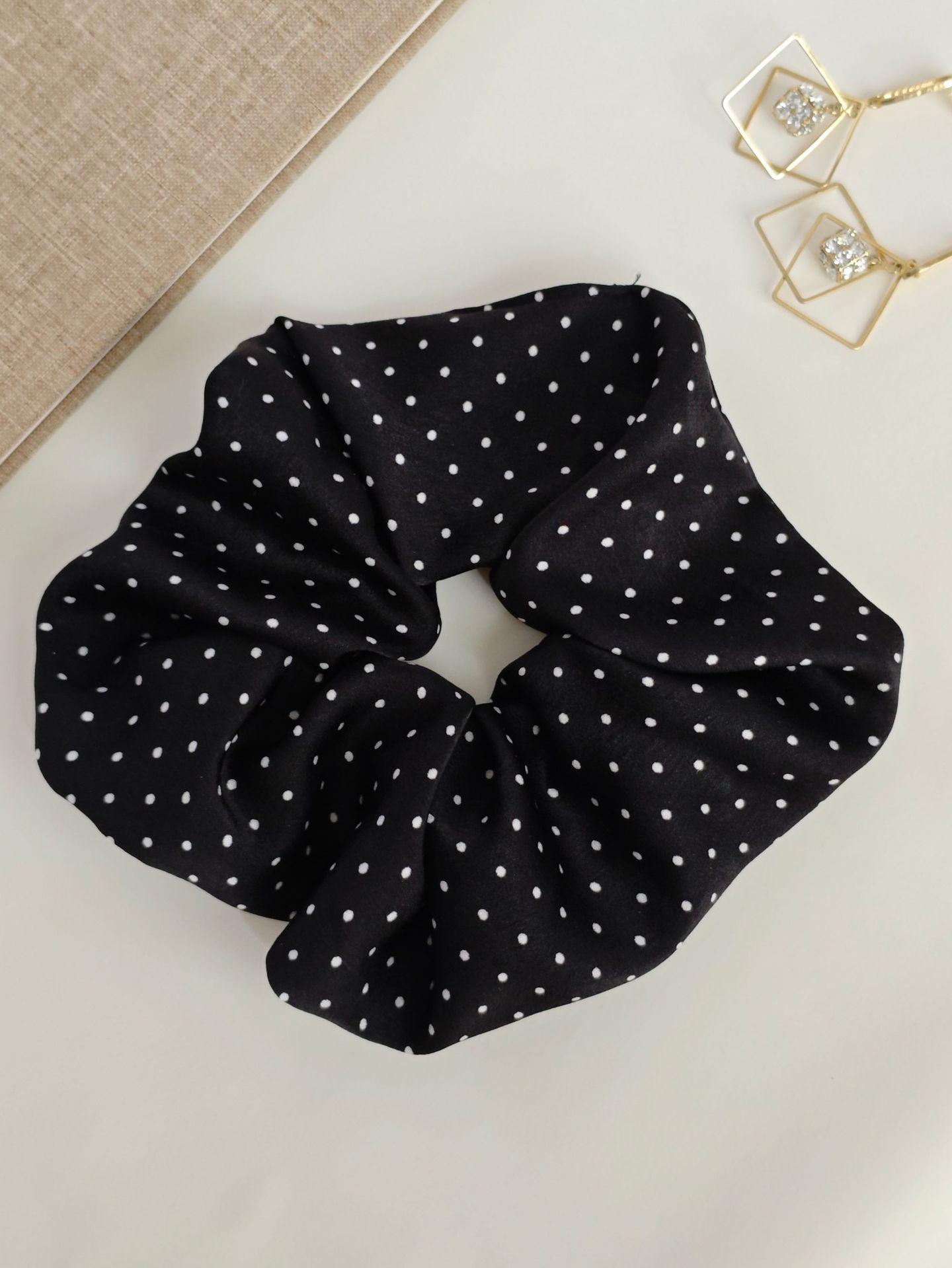 French Minimalist Polka Dot Black & White Hair Tie