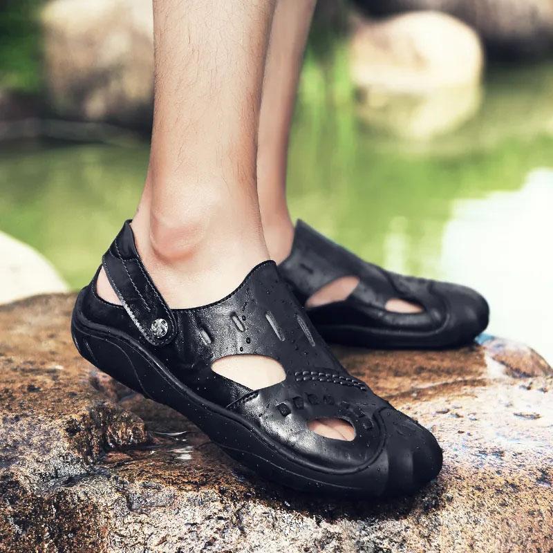 Summer Men's Sandals Genuine Cowhide Leather Breathable Hollow Beach Shoes Hole Shoes Soft Sole Breathable Waterproof Sandals