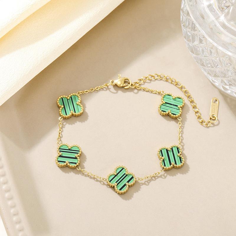 Four-leaf Clover Bracelet A Stylish and Luxurious Titanium Steel Bracelet for Women Featuring An Elegant Design and A High-end Look