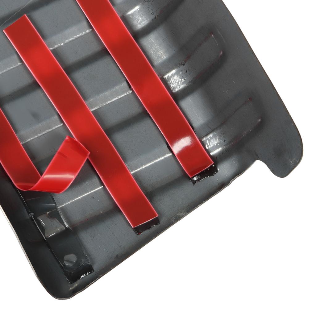 2Pcs Rear Bumper Guard Split Design Stainless Steel   Sill  or Replacement for     2021‑2023