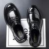 Męskie formalne buty skórzane męskie buty skóra naturalna buty derby casualowe na platformie buty do dojazdów do pracy męskie sznurowane modne biznesowe dojazdy do pracy