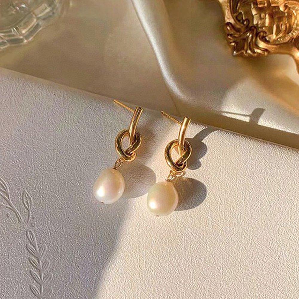 (14K) (Silver 92.5) Keder Twisted Pearl Earrings