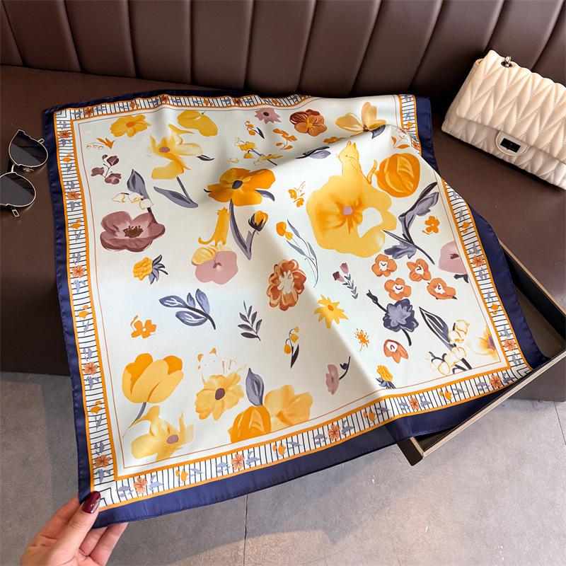 Women S Printed Silk Like Square Scarf For Sun Protection And Decoration 66*70cm