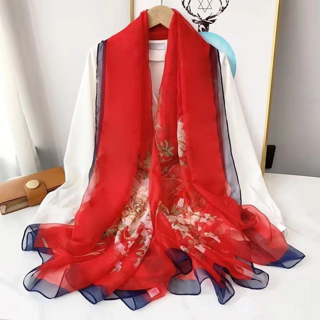 Spring and Summer Delicate Yarn Printed Scarf Travel Sunscreen Thin Shawl Western-style Fashion Scarf